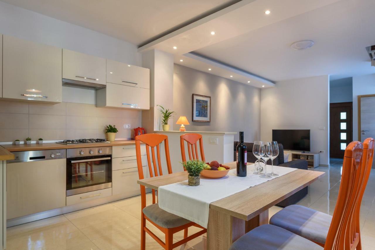 Perusko Appartement Pula