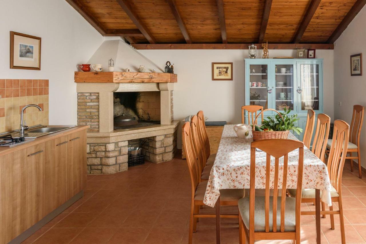 Perusko Appartement Pula